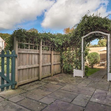 Y Bwthyn Villa Newport  Dış mekan fotoğraf
